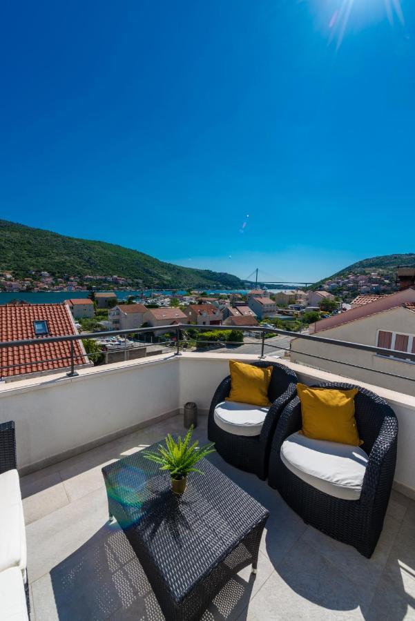 Aria & Dubrovnik